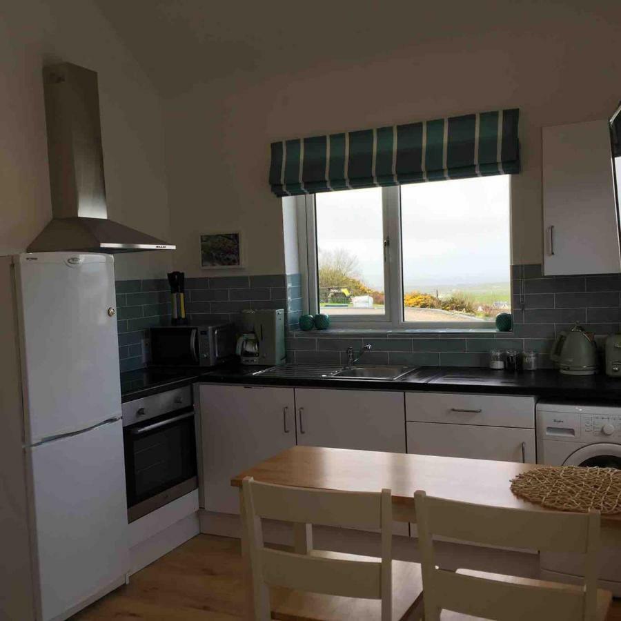 Boherbui Cottage On The Wild Atlantic Way Дулин Екстериор снимка